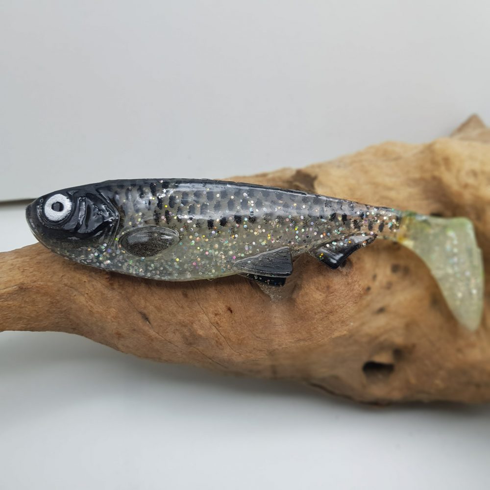 HENKA Shad 18 Classic Holo