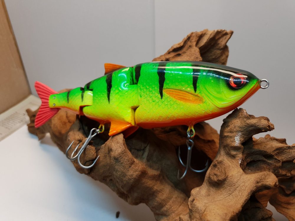 Swim 22 Fire Perch